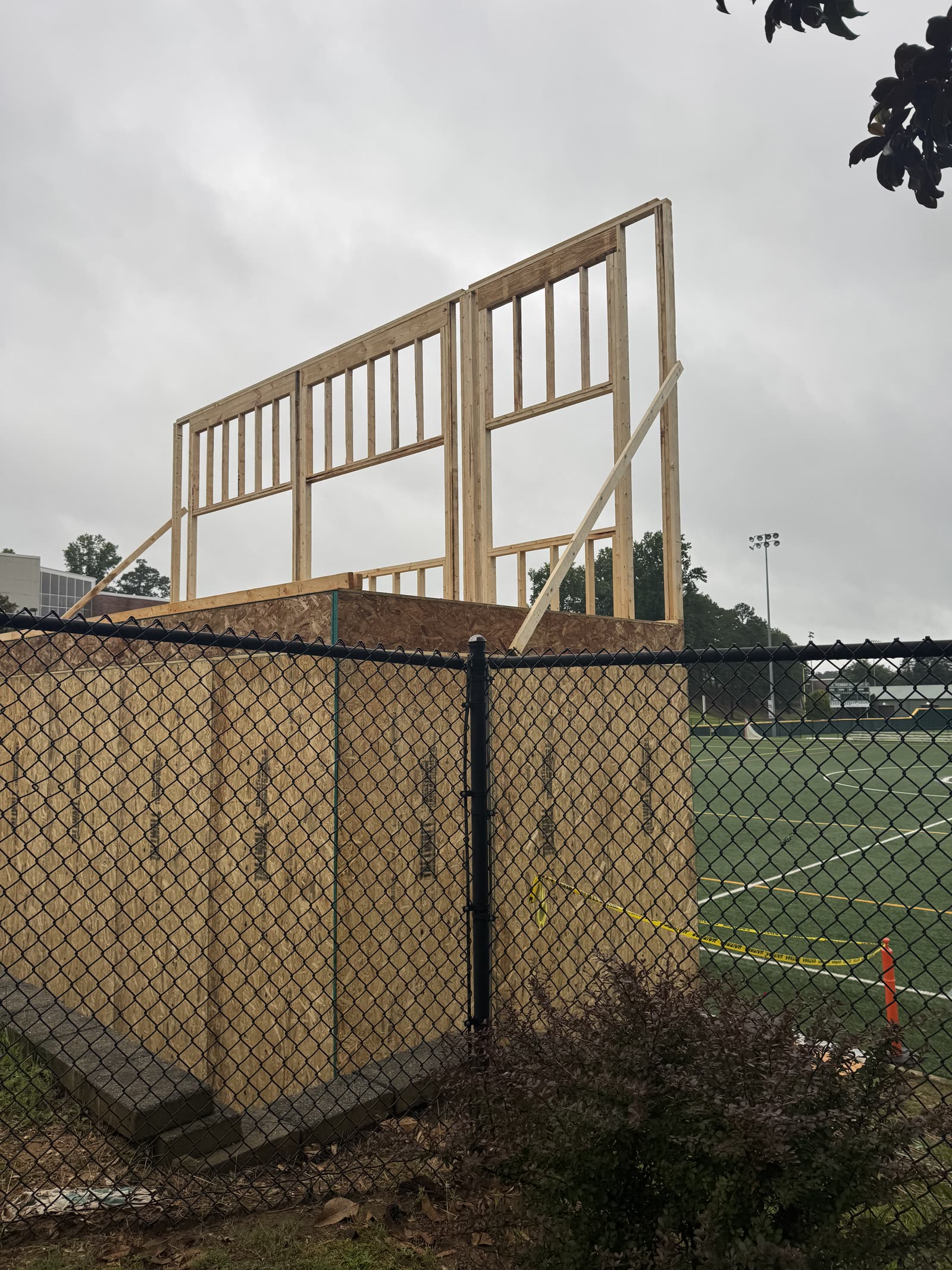 Piedmont press box - Second story framing